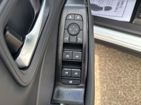 New 2026 Nissan Rogue SV AWD/4WD image 15