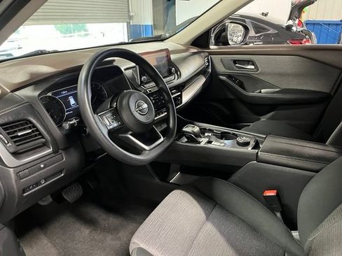 Used 2023 Nissan Rogue SV AWD/4WD image 22