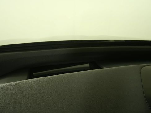 Used 2024 BMW iX xDrive50 w/ Premium Package AWD/4WD image 22
