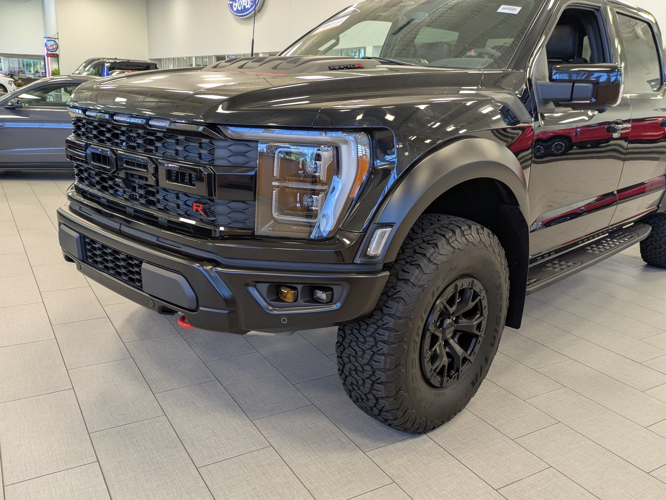 Certified 2023 Ford F150 Raptor w/ Equipment Group 802A Raptor R AWD/4WD image 10