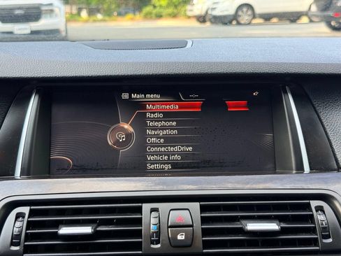 Used 2016 BMW 528i xDrive Sedan AWD/4WD image 43