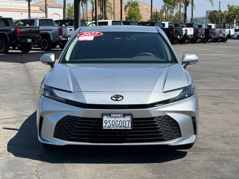 Used 2025 Toyota Camry LE FWD image 2