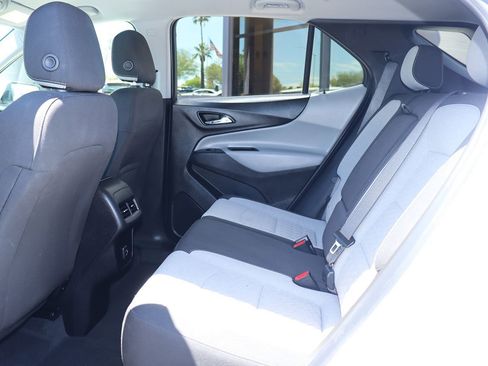 Used 2022 Chevrolet Equinox LT image 30