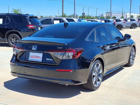 Used 2026 Honda Civic Sport Touring image 7