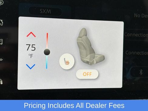 Used 2025 Nissan Kicks SR w/ SR Premium Package AWD/4WD image 13