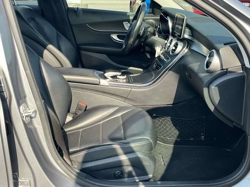 Used 2016 Mercedes-Benz C 300 4MATIC Sedan image 23
