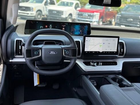 New 2027 Ford Expedition Max Active AWD/4WD image 7