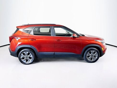 Used 2024 Kia Seltos S AWD/4WD image 4
