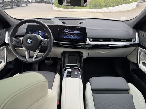 Certified 2026 BMW X2 xDrive28i AWD/4WD image 27