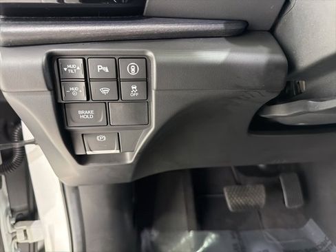 Certified 2025 Acura RDX SH-AWD w/ Advance Package image 12