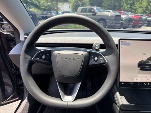 Used 2024 Tesla Model 3 Long Range AWD/4WD image 27