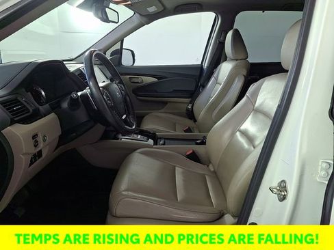 Used 2017 Honda Pilot Touring image 15