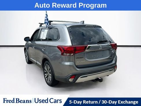 Used 2020 Mitsubishi Outlander SE AWD/4WD image 7