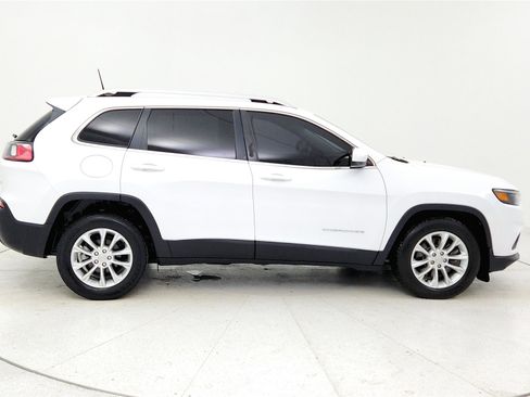 Used 2019 Jeep Cherokee Latitude w/ Popular Appearance Group image 6