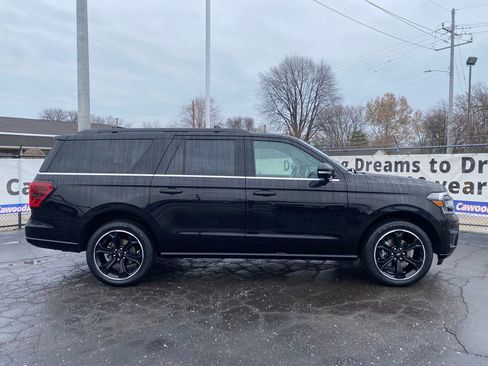 Used 2022 Ford Expedition Max Limited w/ Equipment Group 303A image 2
