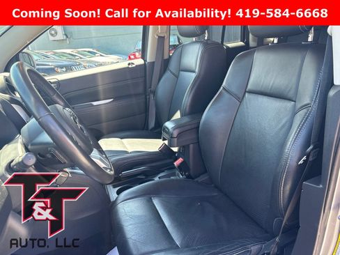 Used 2017 Jeep Compass High Altitude AWD/4WD image 13