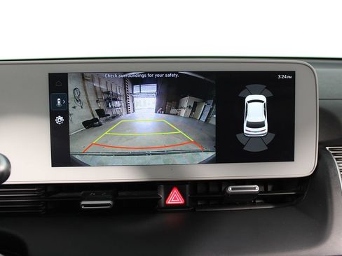 Used 2024 Hyundai Ioniq 5 SEL image 16