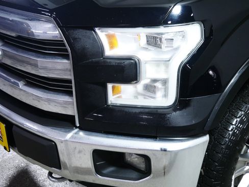 Used 2016 Ford F150 Lariat w/ Equipment Group 502A Luxury image 16