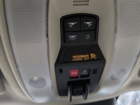 Used 2016 Volvo XC60 T5 Premier w/ Proximity Package image 28