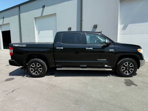 Used 2016 Toyota Tundra Limited w/ Limited Premium Package AWD/4WD image 10