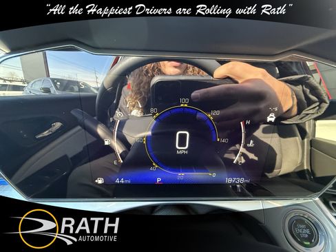 Used 2025 Chevrolet Trax LT image 16