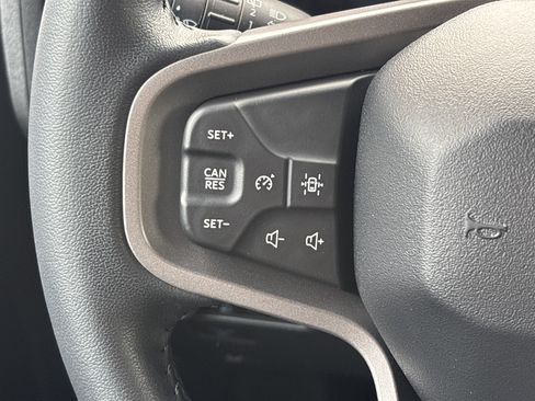 Used 2025 Ford Bronco Big Bend AWD/4WD image 7