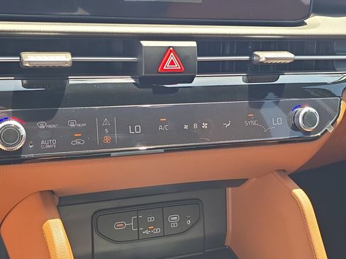 New 2026 Kia Sportage X-Line AWD/4WD image 22