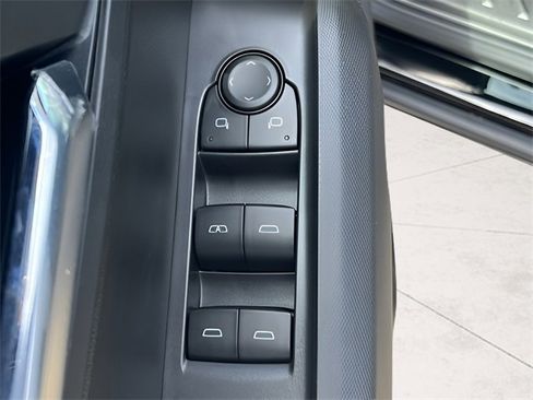 New 2026 Chevrolet Colorado LT w/ LT Convenience Package image 13