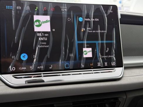 New 2026 Volkswagen Tiguan SE FWD image 14