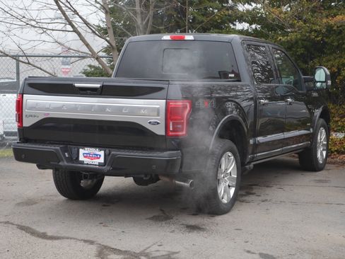 Used 2015 Ford F150 Platinum w/ Equipment Group 701A Luxury image 28