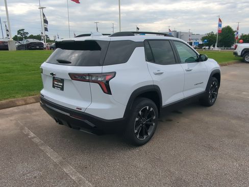 New 2027 Chevrolet Equinox RS FWD image 8