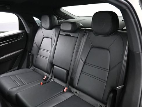 Certified 2026 Porsche Cayenne S AWD/4WD image 24