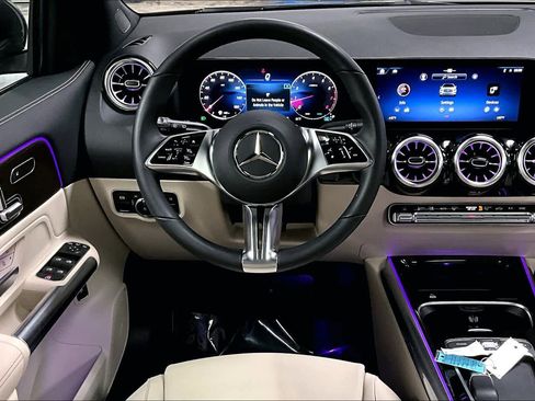 Certified 2026 Mercedes-Benz GLA 250 4MATIC image 6