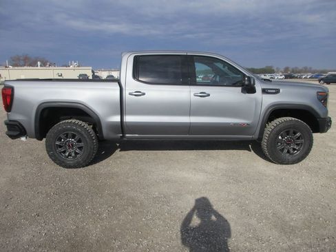 New 2026 GMC Sierra 1500 AT4X AWD/4WD image 3