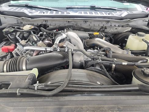 Used 2025 Ford F250 Lariat w/ Black Appearance Package AWD/4WD image 14