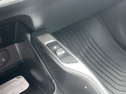 New 2026 Kia Sorento S image 16