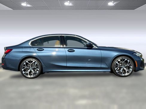 Used 2026 BMW 330i Sedan w/ Premium Package RWD image 7