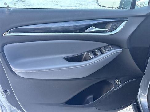 Certified 2020 Buick Enclave Essence image 21