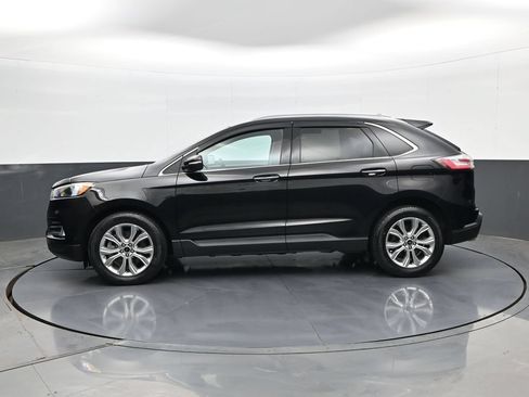 Used 2024 Ford Edge Titanium AWD/4WD image 9