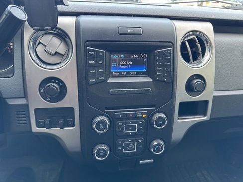 Used 2013 Ford F150 XLT w/ Luxury Equipment Group image 17