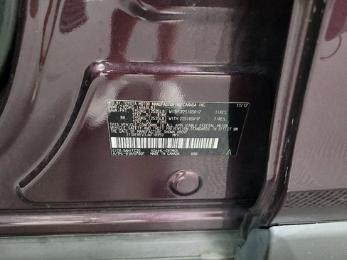 Used 2018 Toyota RAV4 XLE w/ Plus Extra Value Package AWD/4WD image 33