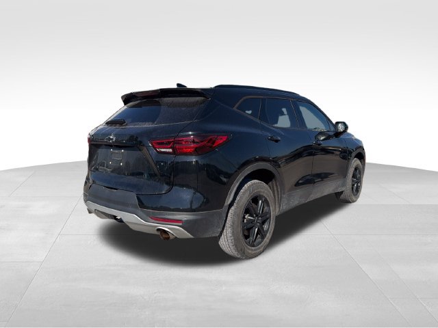 Used 2023 Chevrolet Blazer LT w/ Midnight/Sport Edition FWD image 5