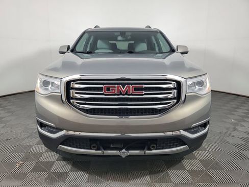 Used 2019 GMC Acadia SLT FWD image 2