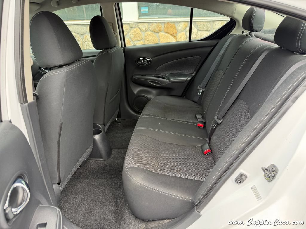 Used 2018 Nissan Versa SV w/ SV Special Edition Package FWD image 6