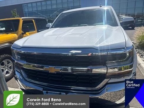 Used 2018 Chevrolet Silverado 1500 LT AWD/4WD image 2