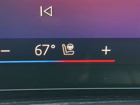 New 2026 BMW X5 xDrive50e w/ Executive Package image 24