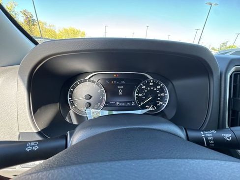 Used 2026 Nissan Frontier SV w/ All-Weather Content Package image 15