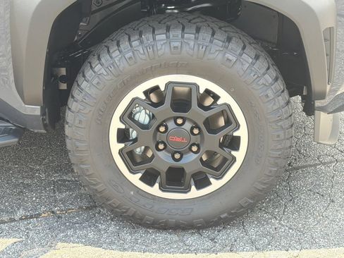 New 2026 Toyota 4Runner 4WD image 12