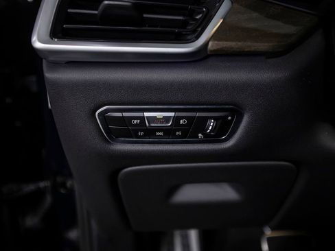 Used 2023 BMW X5 sDrive40i w/ M Sport Package image 35