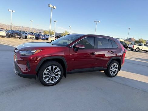 Certified 2025 Toyota RAV4 Limited w/ Advanced Technology Package FWD image 8